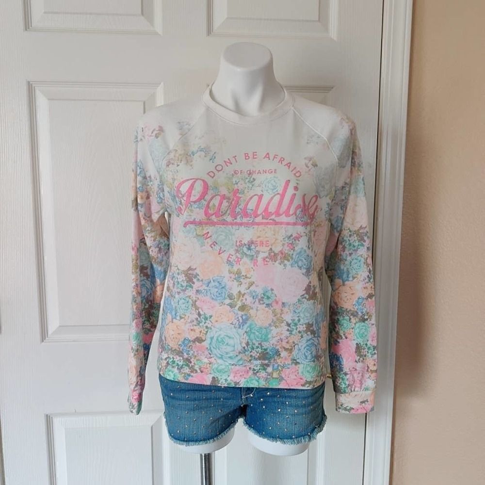 Forever 21 Don't Be Afraid of Change sweatshirt S